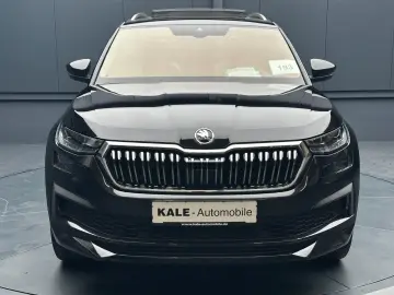 SKODA Kodiaq L&K 4x4 `20Zoll PANORAMA Traveller 360