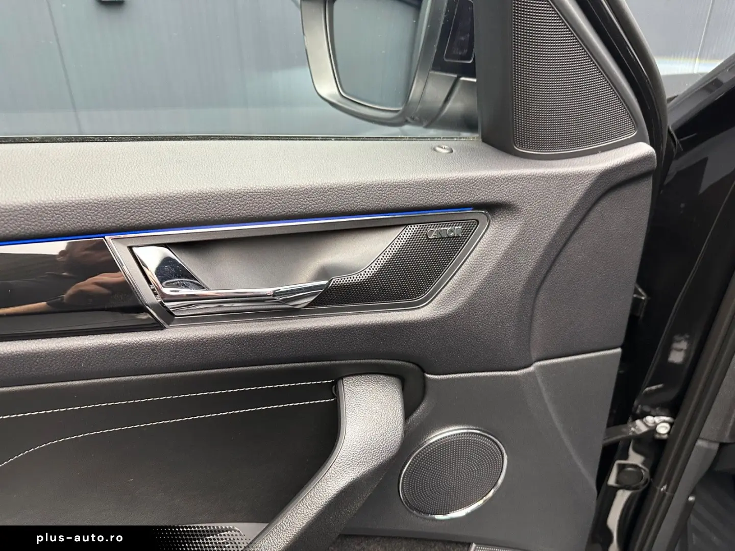 SKODA Kodiaq L&K 4x4 `20Zoll PANORAMA Traveller 360