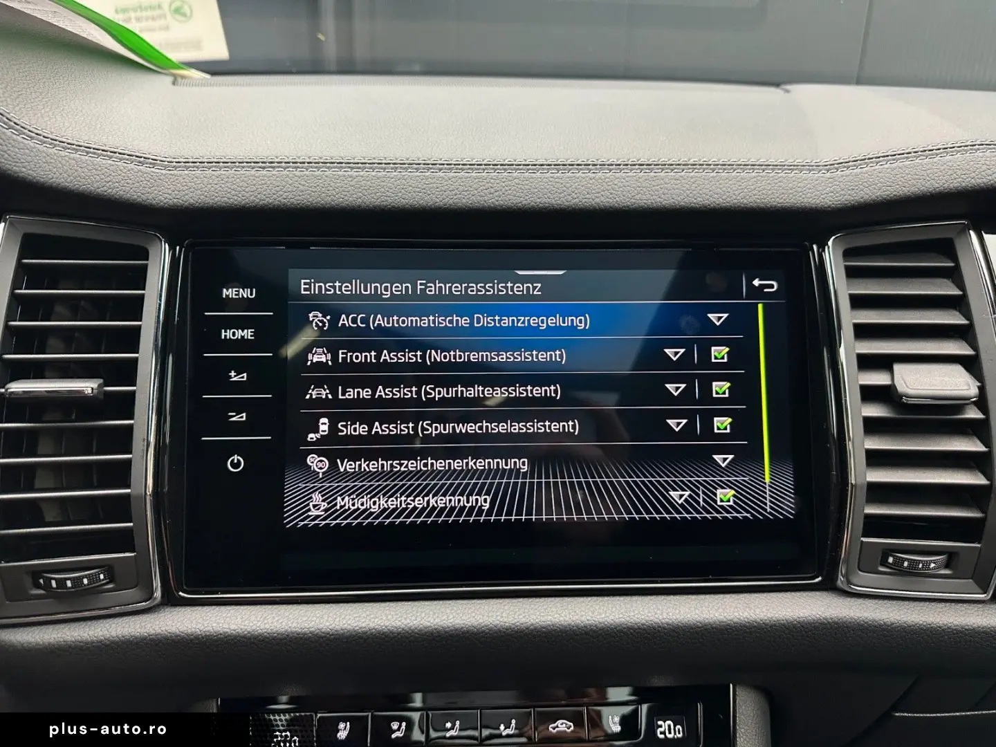 SKODA Kodiaq L&K 4x4 `20Zoll PANORAMA Traveller 360
