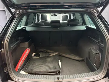 SKODA Kodiaq L&K 4x4 `20Zoll PANORAMA Traveller 360
