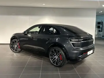 PORSCHE Macan Turbo InnoDrive HA-Lenkung Head-Up 22-Zoll