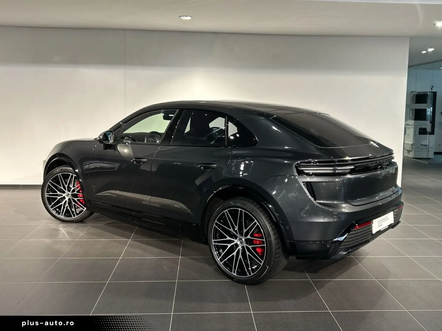PORSCHE Macan Turbo InnoDrive HA-Lenkung Head-Up 22-Zoll