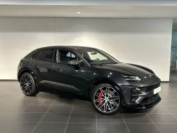 PORSCHE Macan Turbo InnoDrive HA-Lenkung Head-Up 22-Zoll