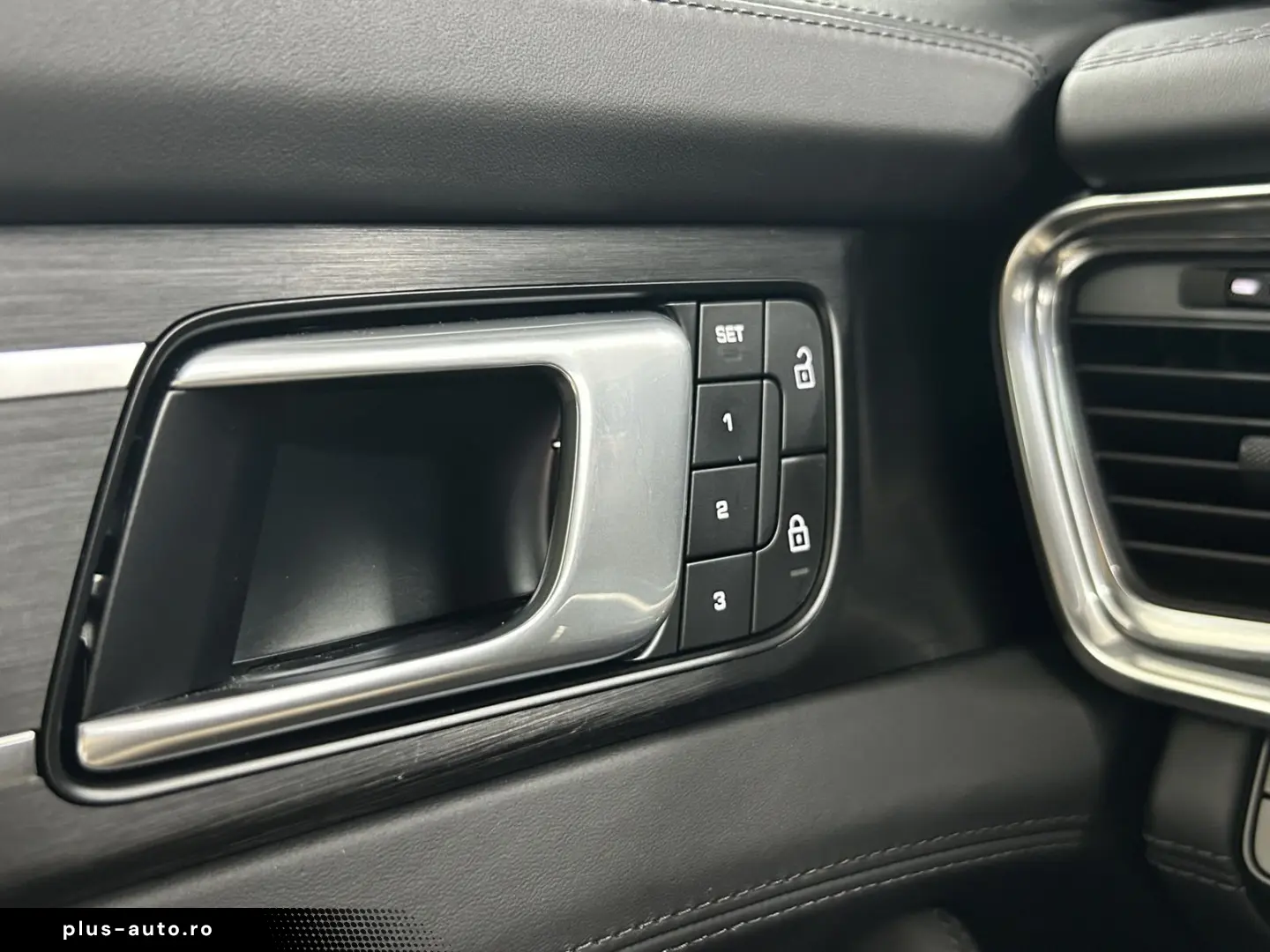 PORSCHE Panamera 4Platinum Aproved PCCB InnoDri SportDes