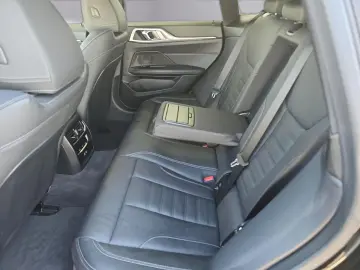 BMW i4  eDrive35 Gran Coupé M-Sportp. ACC HUD 360