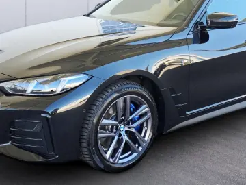 BMW i4  eDrive35 Gran Coupé M-Sportp. ACC HUD 360