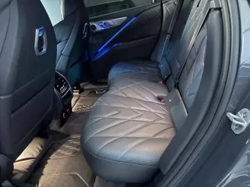 BMW XM 50e