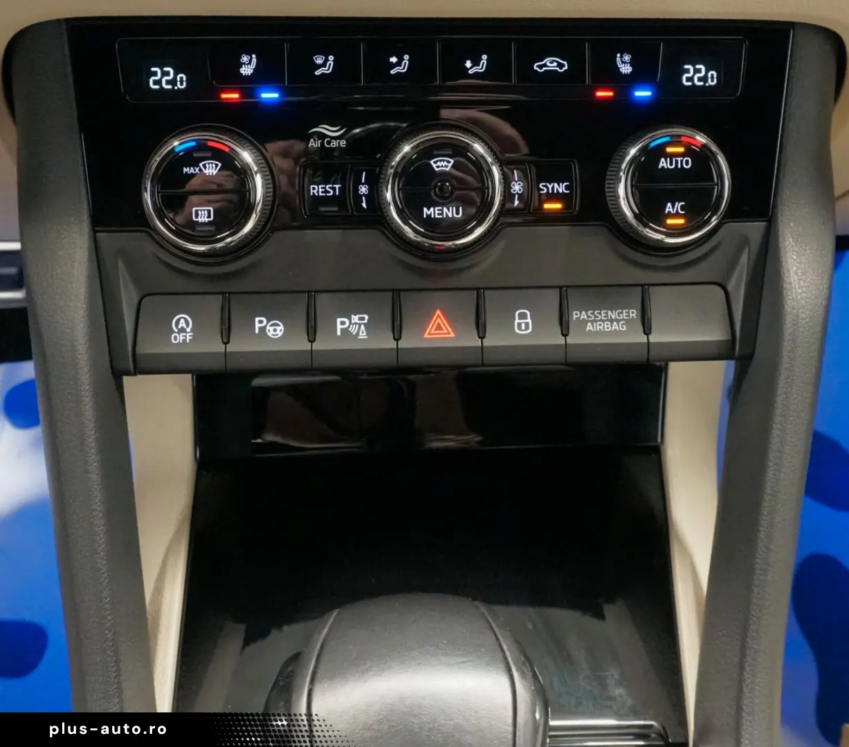 SKODA Kodiaq L&K 4x4 2.0 TSI PANO 360  AHK MATRIX