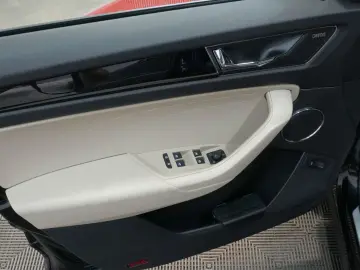 SKODA Kodiaq L&K 4x4 2.0 TSI PANO 360  AHK MATRIX