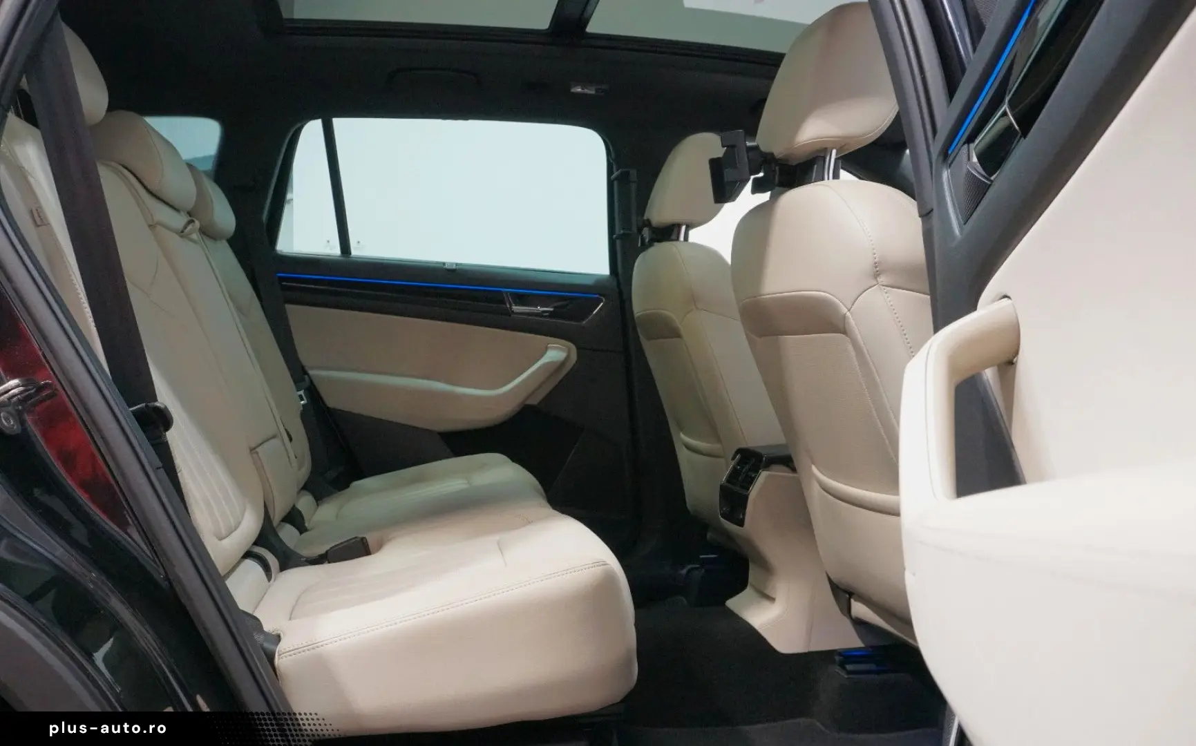 SKODA Kodiaq L&K 4x4 2.0 TSI PANO 360  AHK MATRIX
