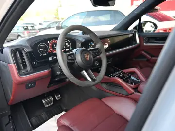 PORSCHE Cayenne S E-Hybrid 1Hd CARBON KREIDE BURMES SOFT