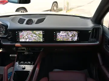 PORSCHE Cayenne S E-Hybrid 1Hd CARBON KREIDE BURMES SOFT