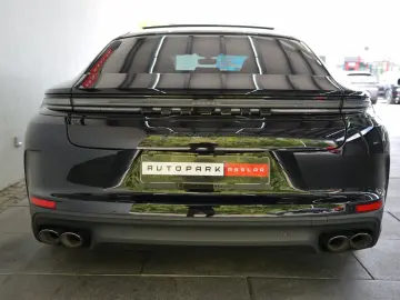 PORSCHE Panamera 4 S E-Hybrid SpAbgas Pano HUD Massage
