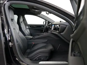 PORSCHE Panamera 4 S E-Hybrid SpAbgas Pano HUD Massage