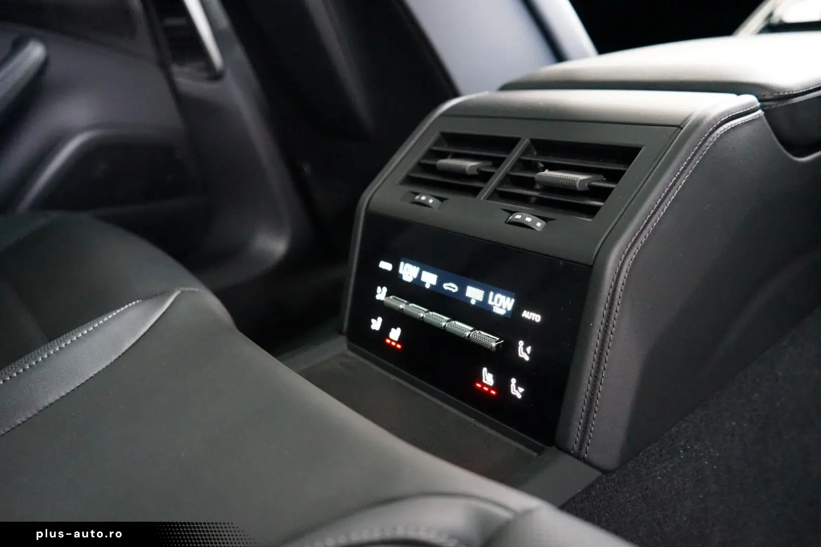 PORSCHE Panamera 4 S E-Hybrid SpAbgas Pano HUD Massage