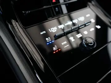 PORSCHE Panamera 4 S E-Hybrid SpAbgas Pano HUD Massage