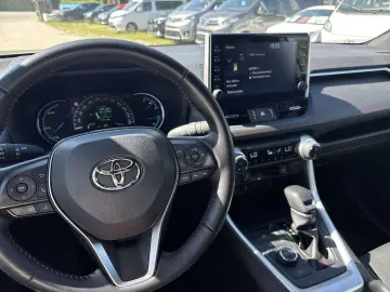 TOYOTA RAV 4 Plug-in Hybrid 4x4