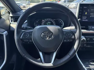 TOYOTA RAV 4 Plug-in Hybrid 4x4