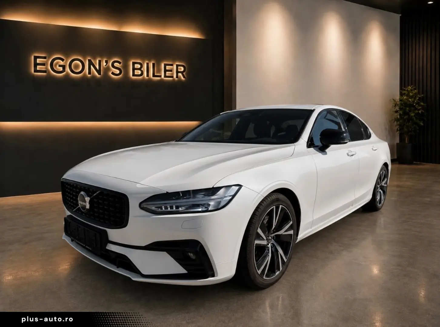 VOLVO S90 T8 Recharge AWD Geartronic R-Design Rech...