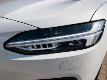 VOLVO S90 T8 Recharge AWD Geartronic R-Design Rech...