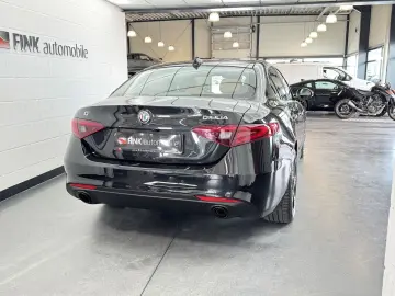 ALFA ROMEO Giulia 2.0 Ti Q4 Leder Xenon Carplay