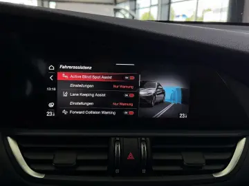 ALFA ROMEO Giulia 2.0 Ti Q4 Leder Xenon Carplay