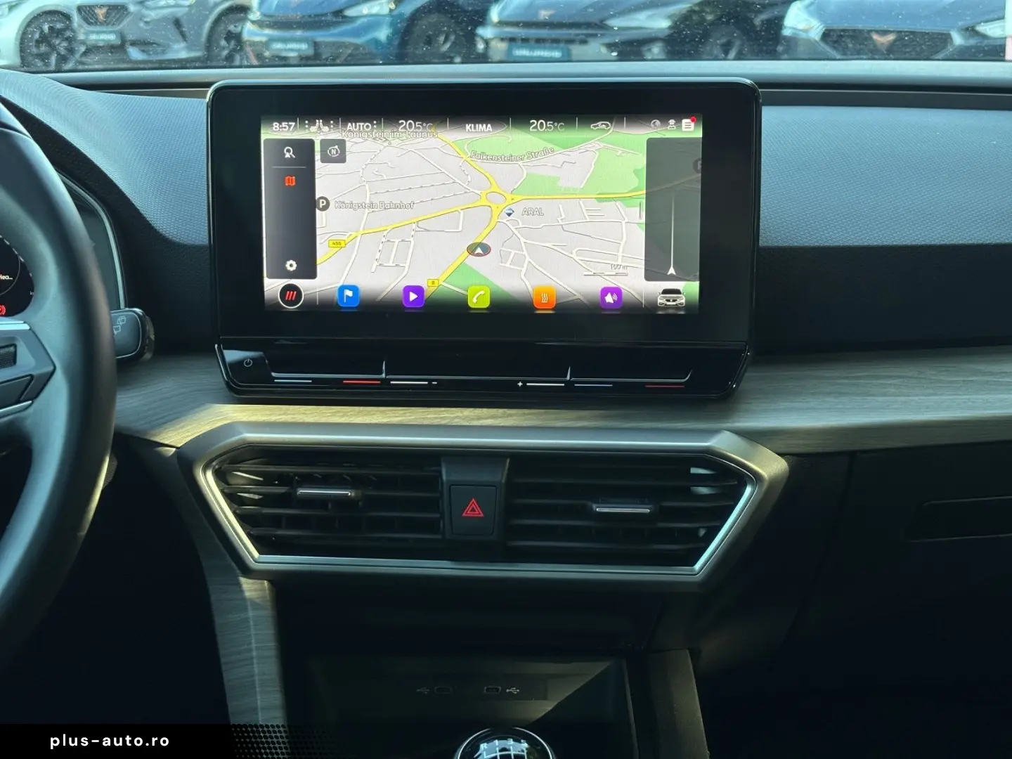 SEAT Leon 1.5 TSI Xcellence Plus Navi StHzg Voll-LED