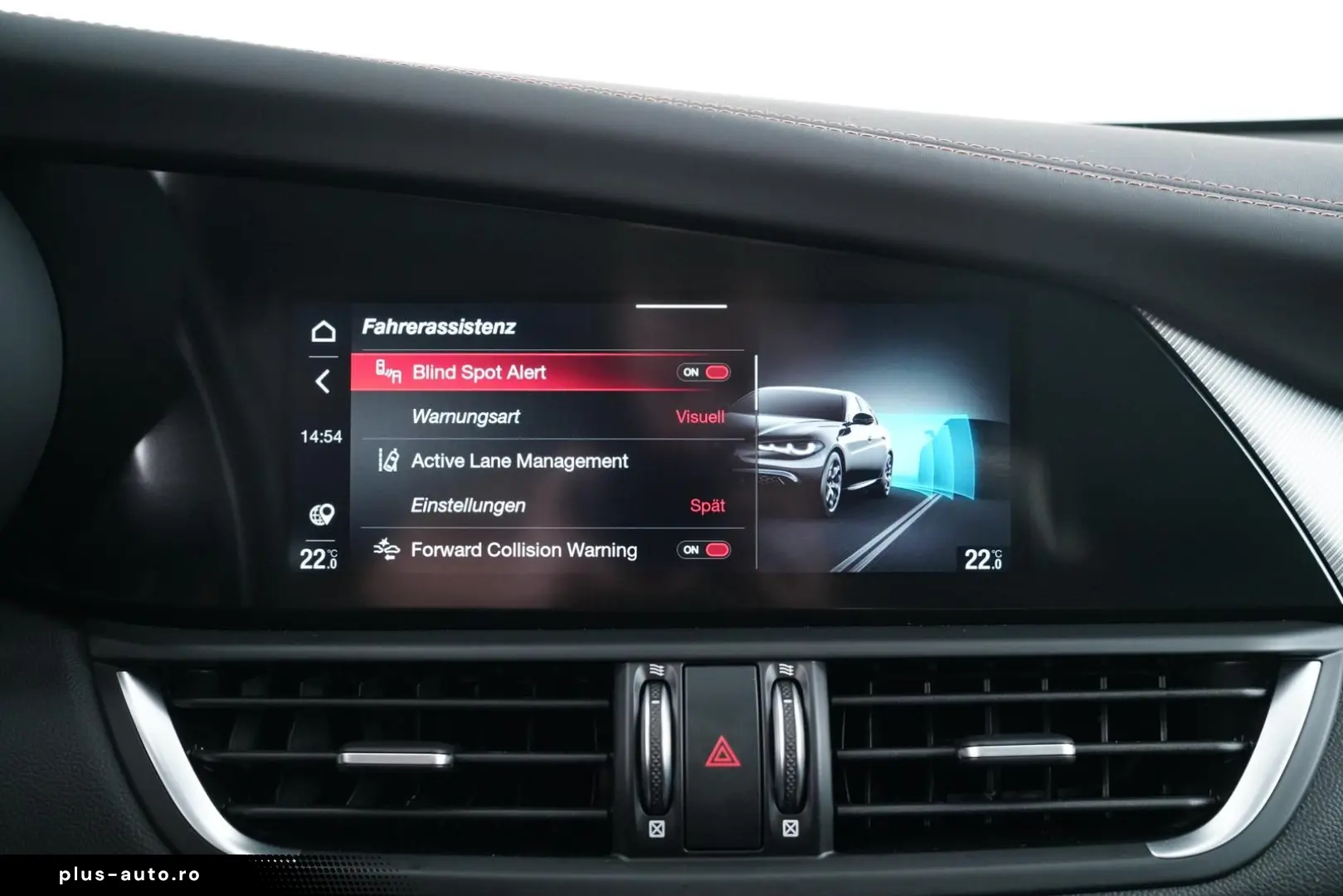 ALFA ROMEO GIULIA INTENSA Q4 2.0TURBO ABSTANDSTEMPOMAT LED