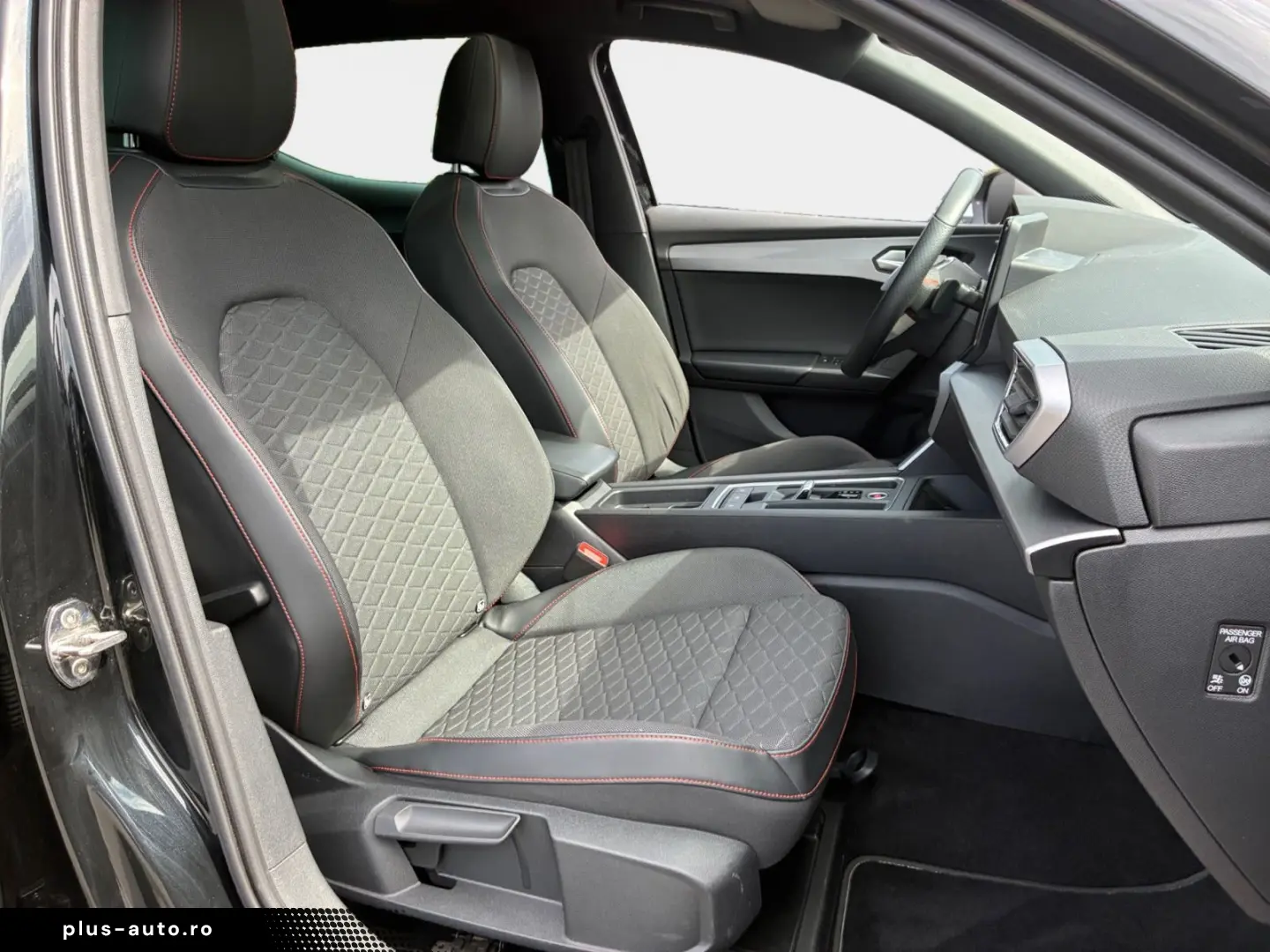 SEAT Leon 1.5 eTSI DSG FR Navi Schiebedach Standheizu