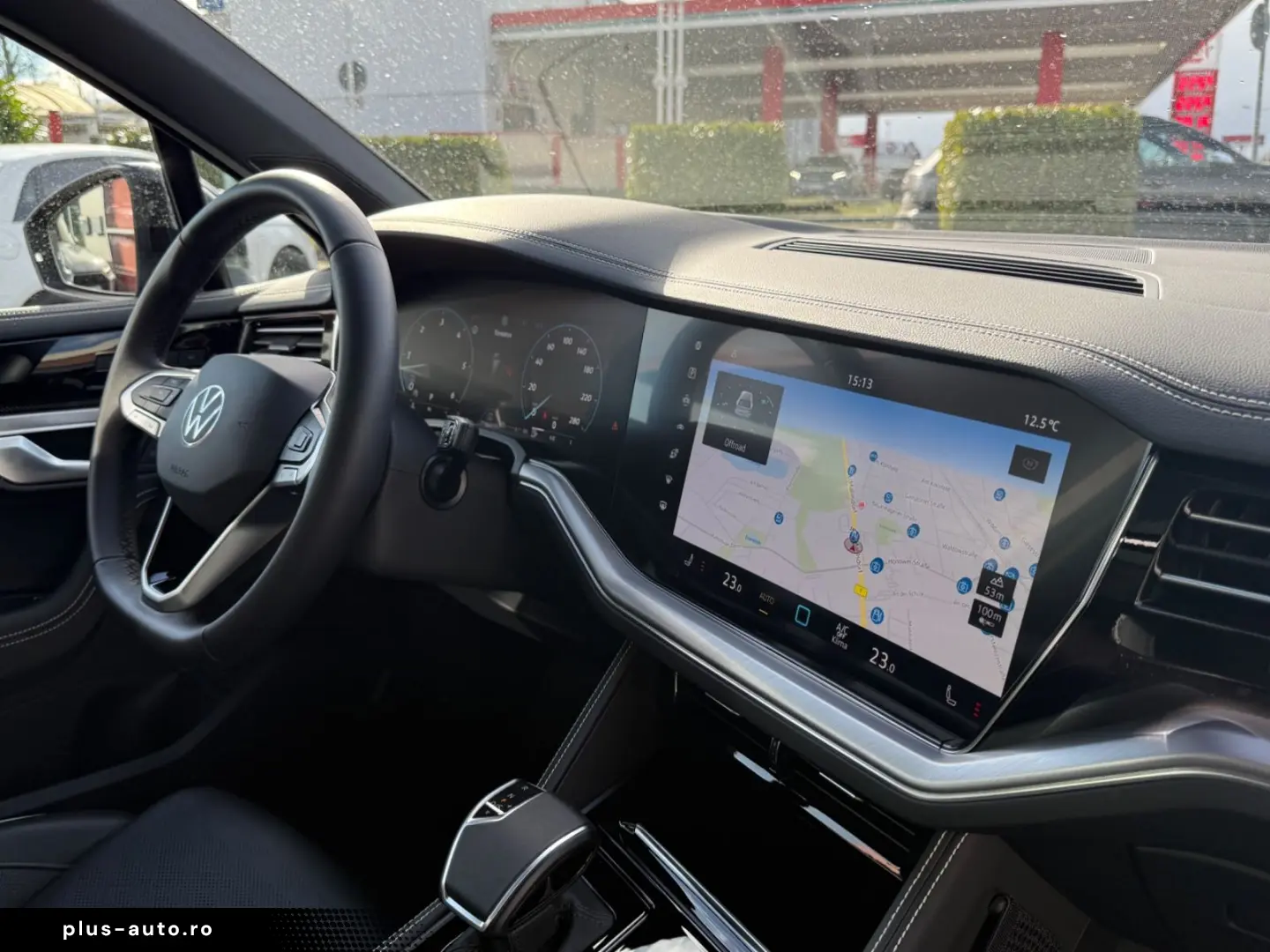 VW Touareg TDI Luft ACC Stdhzg AHK Pano Allradlenk