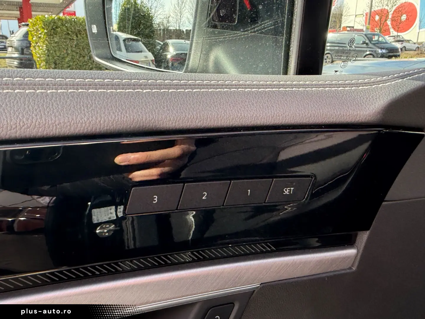 VW Touareg TDI Luft ACC Stdhzg AHK Pano Allradlenk