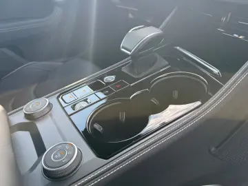 VW Touareg TDI Luft ACC Stdhzg AHK Pano Allradlenk