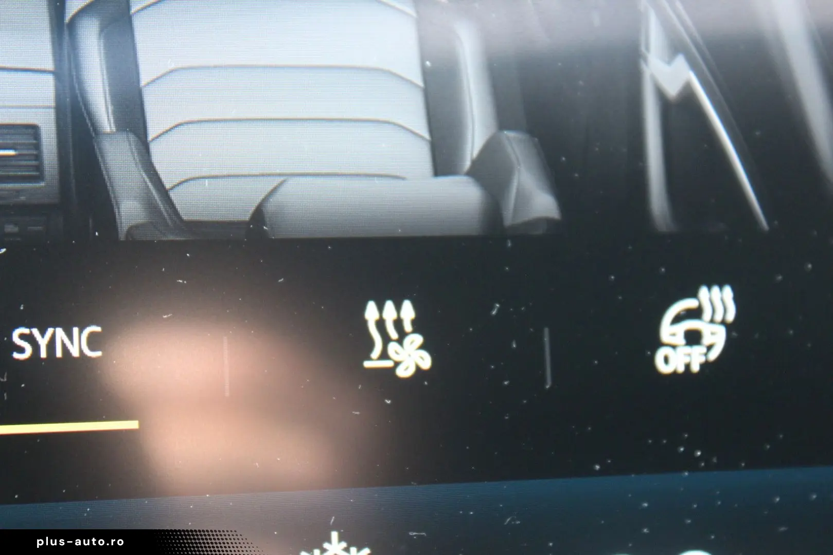 VW Touareg TDI Luft ACC Stdhzg AHK Pano Allradlenk