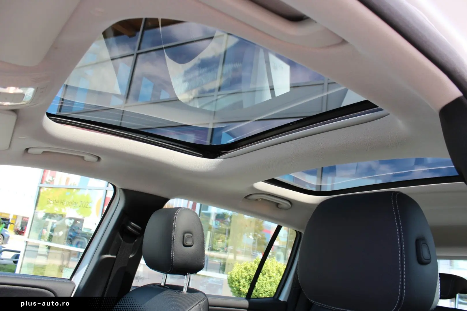 MERCEDES-BENZ GLB 220 d 4-M LED Pano Distronic Leder&hellip;