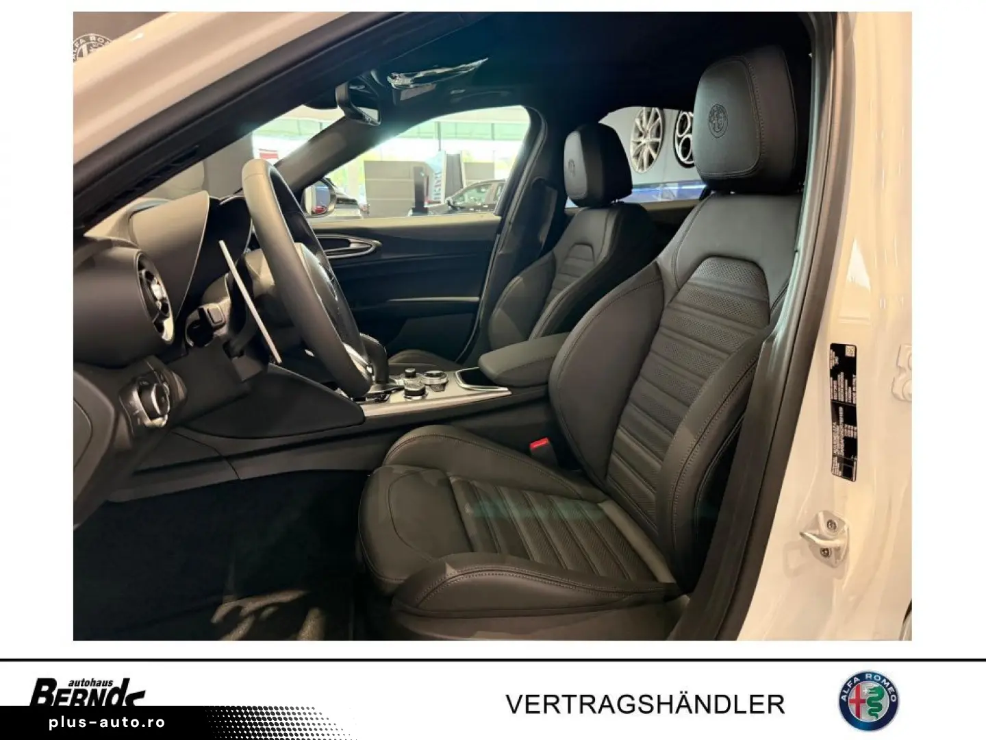 ALFA ROMEO Giulia 2.0T AT8-Q4 Veloce GLASSCHIEBEDACH TECHNO
