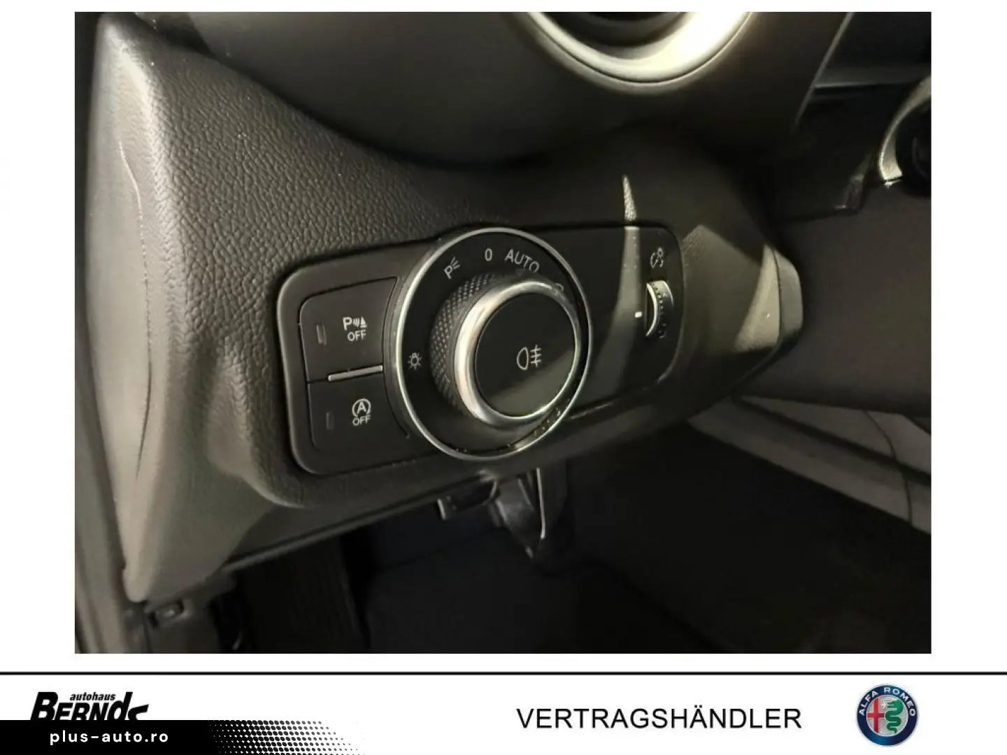 ALFA ROMEO Giulia 2.0T AT8-Q4 Veloce GLASSCHIEBEDACH TECHNO