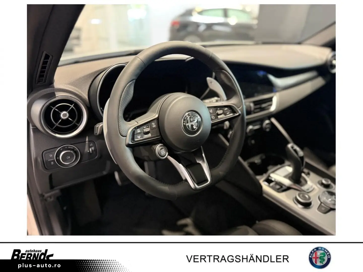 ALFA ROMEO Giulia 2.0T AT8-Q4 Veloce GLASSCHIEBEDACH TECHNO
