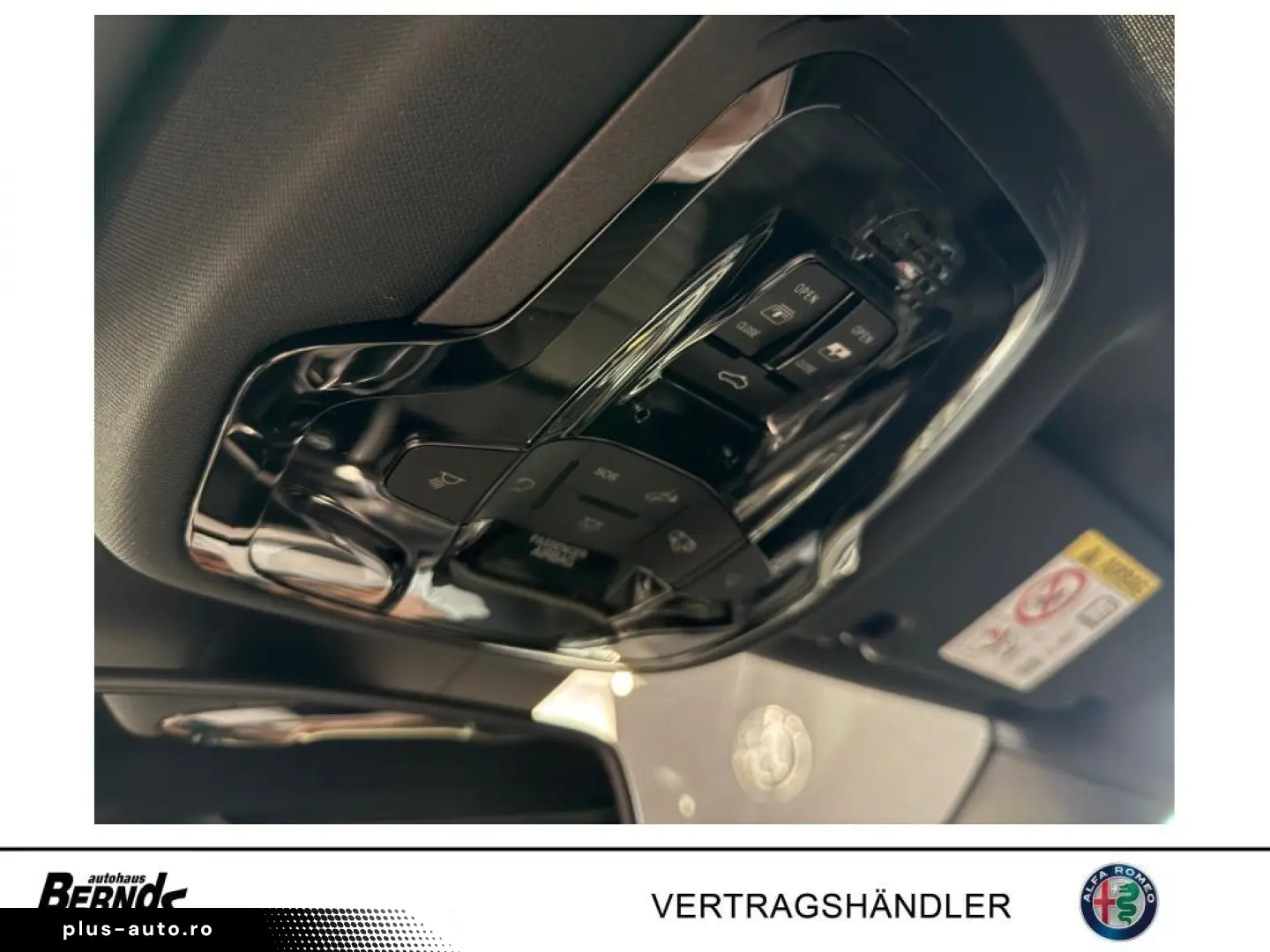 ALFA ROMEO Giulia 2.0T AT8-Q4 Veloce GLASSCHIEBEDACH TECHNO