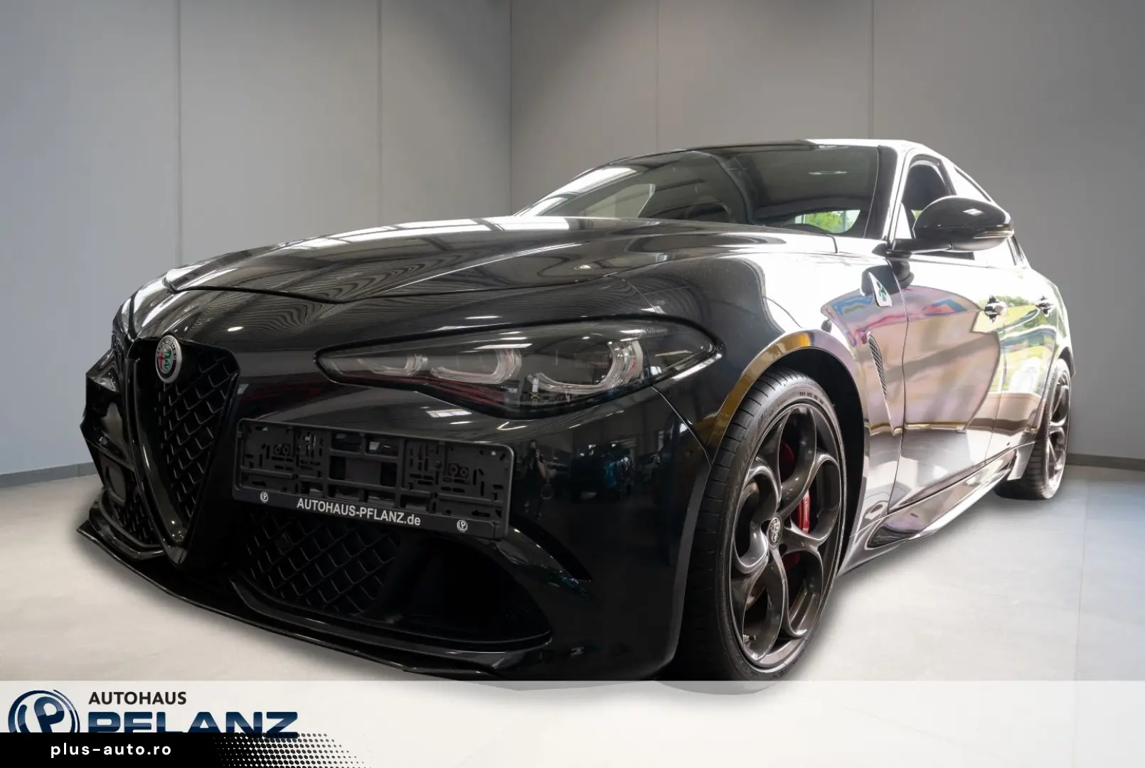 ALFA ROMEO Giulia Quadrifoglio 2.9 V6 Bi-Turbo AT8  KOMF...