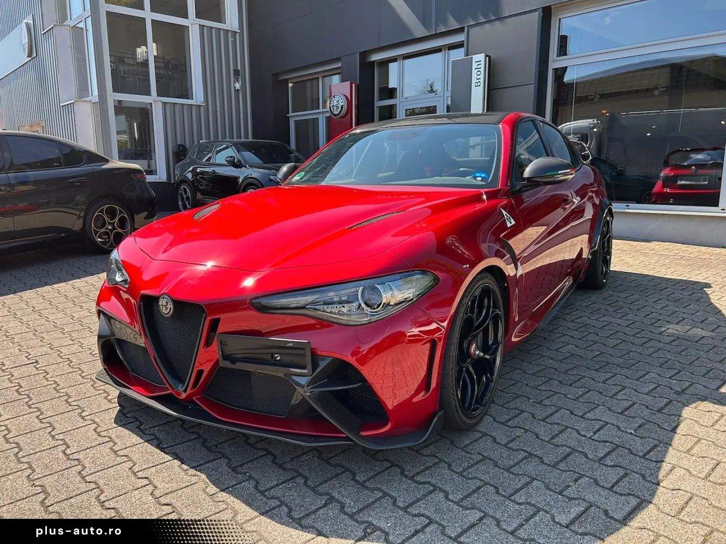Alfa Romeo Giulia GTA  exemplarul nr. 143 din 500 produse.