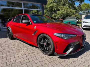 Alfa Romeo Giulia GTA  exemplarul nr. 143 din 500 produse.
