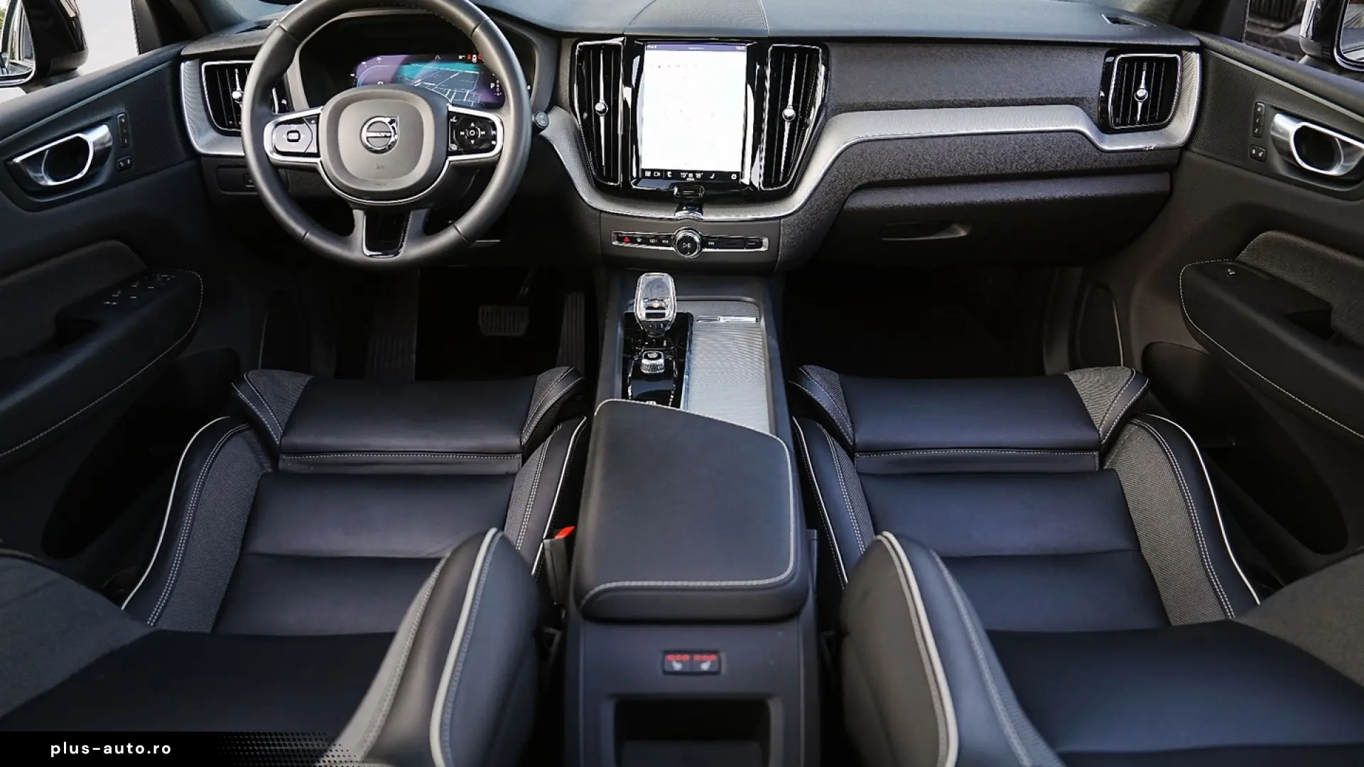 Volvo XC 60 Recharge T6 Twin Engine eAWD R-Design Expression