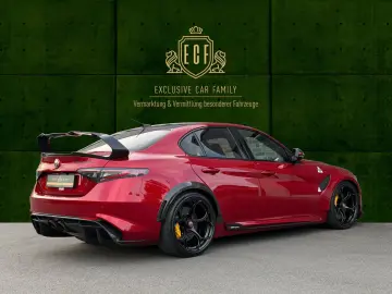 ALFA ROMEO Giulia Quadrifoglio GTAm - No. 333 500 - 1. Hd