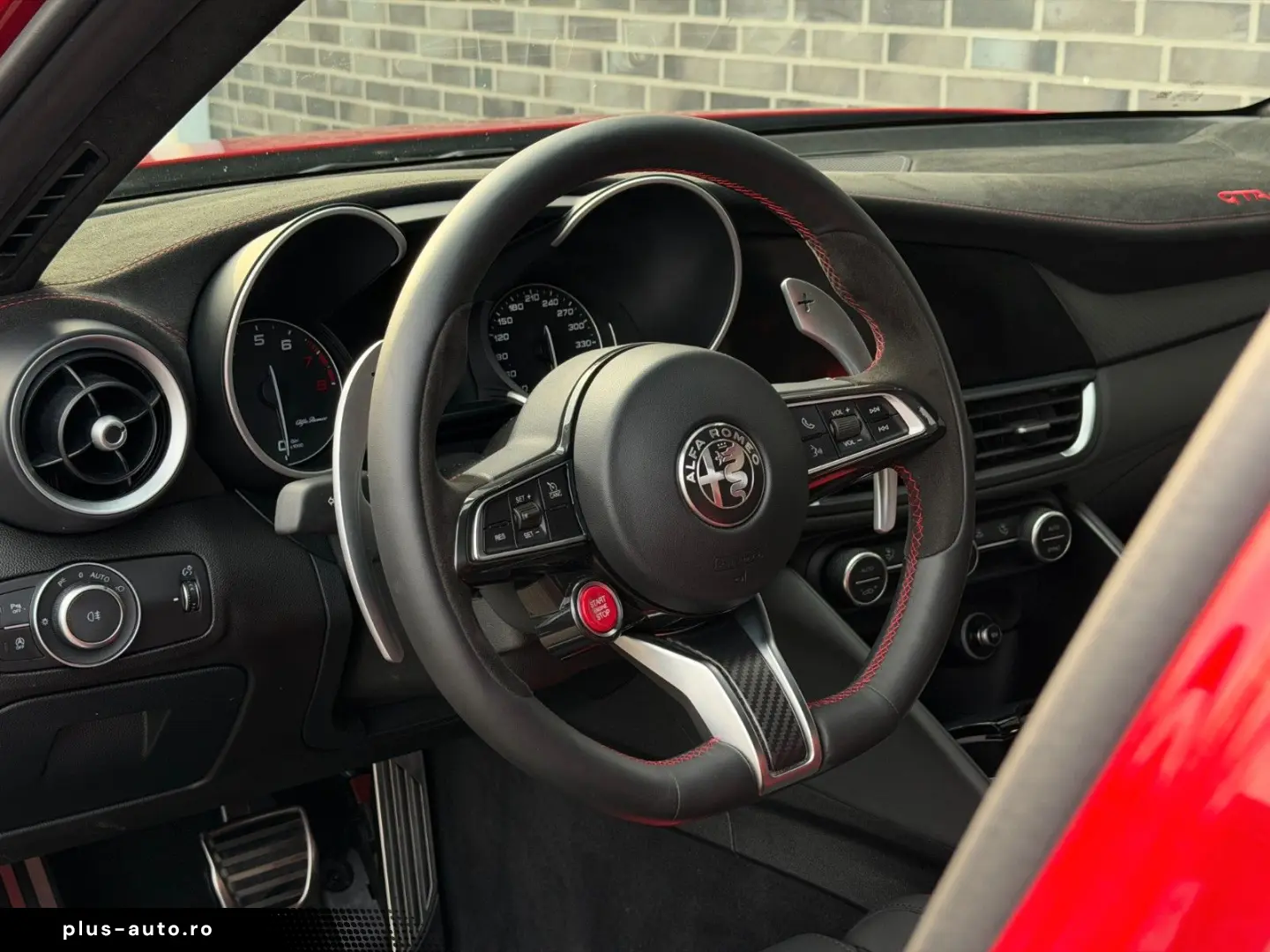 ALFA ROMEO Giulia Quadrifoglio GTAm - No. 333 500 - 1. Hd
