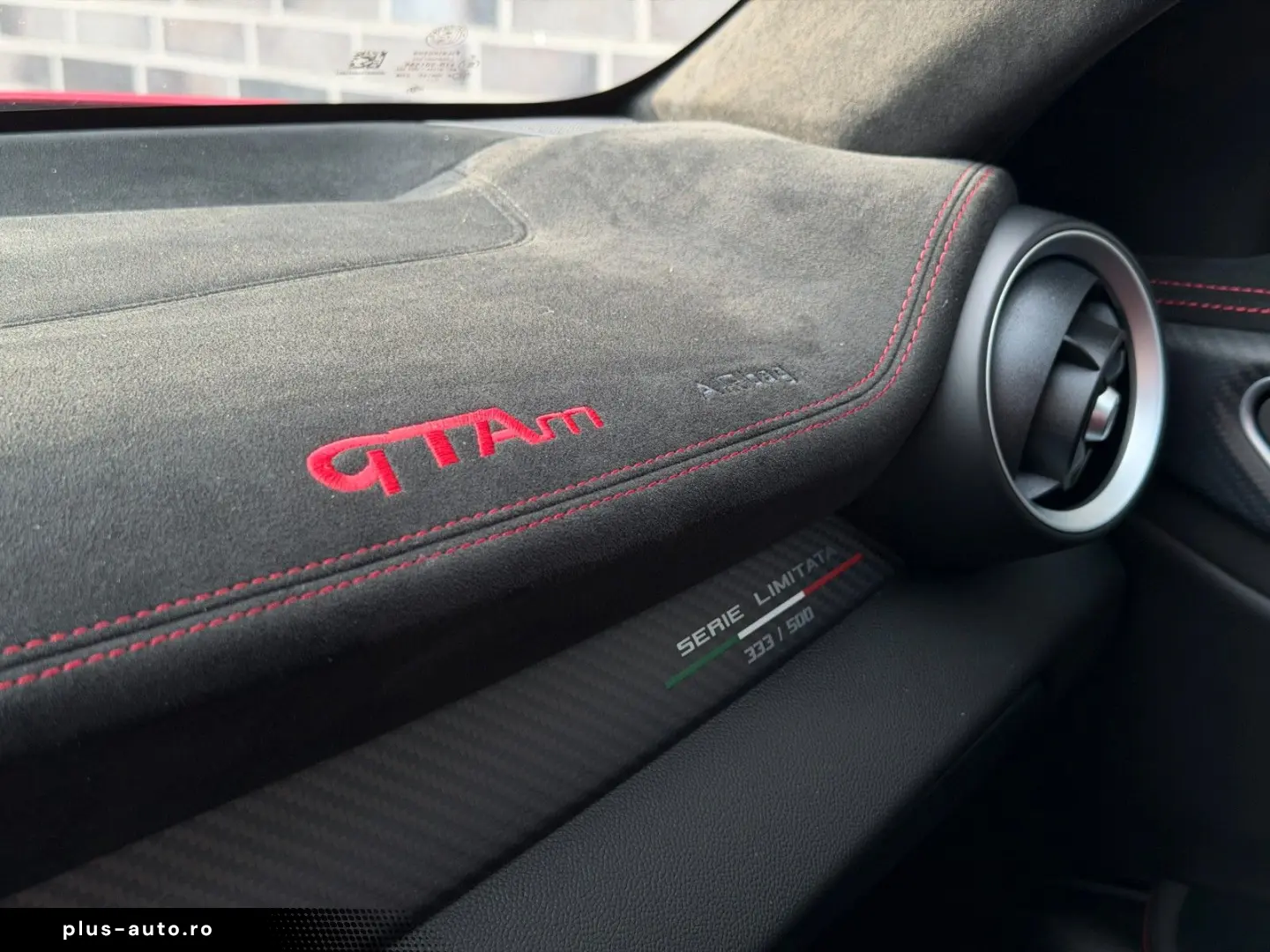 ALFA ROMEO Giulia Quadrifoglio GTAm - No. 333 500 - 1. Hd