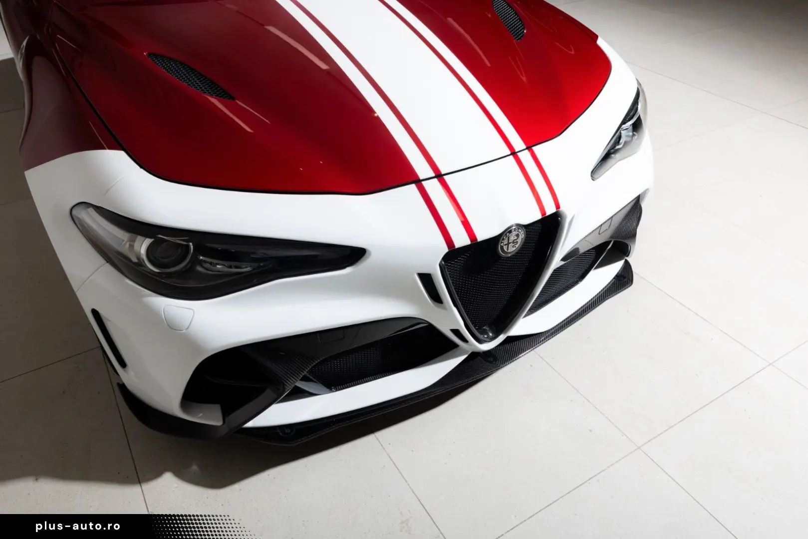 ALFA ROMEO Giulia GTAm - Silverstone 1972 1of20