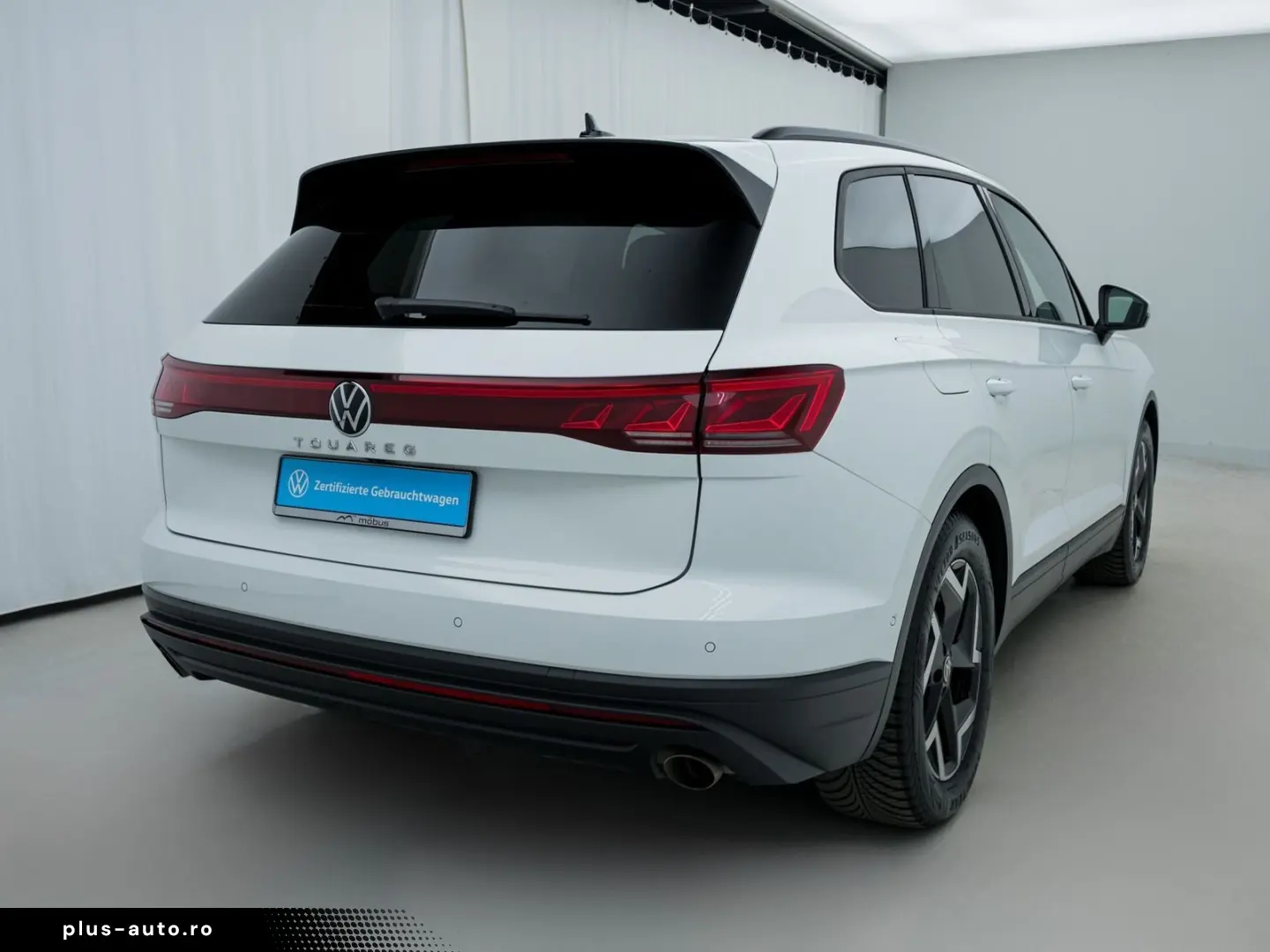 VW Touareg 3.0 V6 TDI 4M  2 49% FIN  DSG GJR APP LE