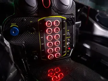 ASTON MARTIN GT4 AMR V8 4.0 510 Ch