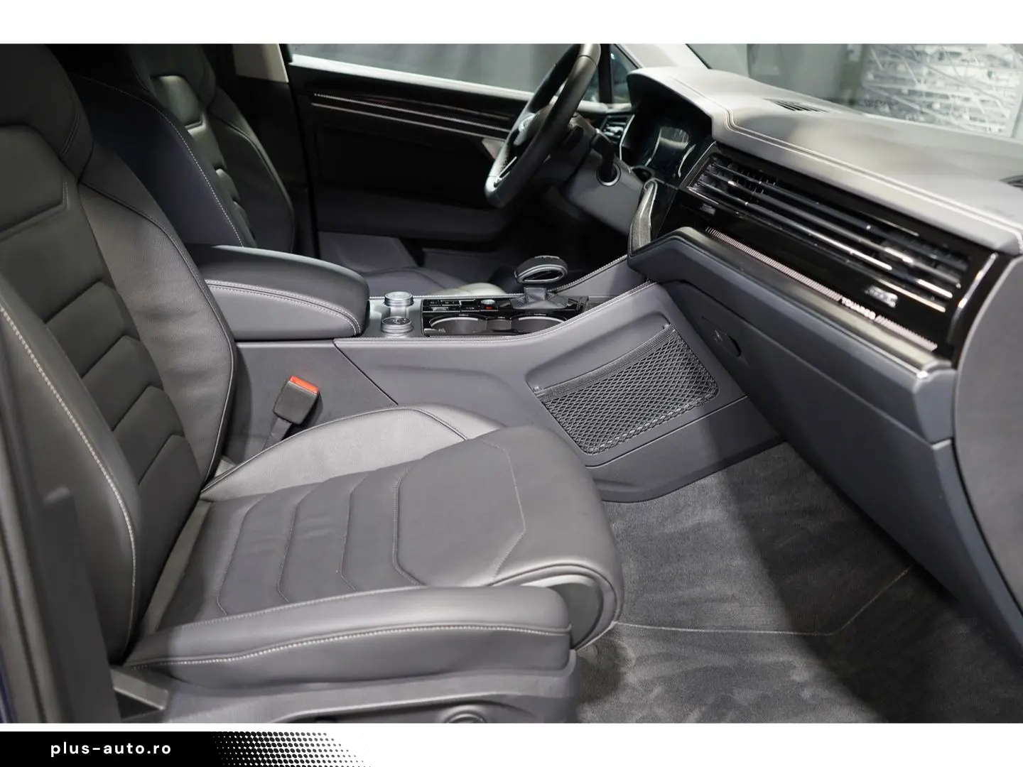 VW Touareg 3.0 TDI tiptronic 4M AHK Navi Kamera 19