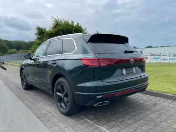 VW Touareg 3.0 TDI 170 kW 4Motion R-Line  Garantie